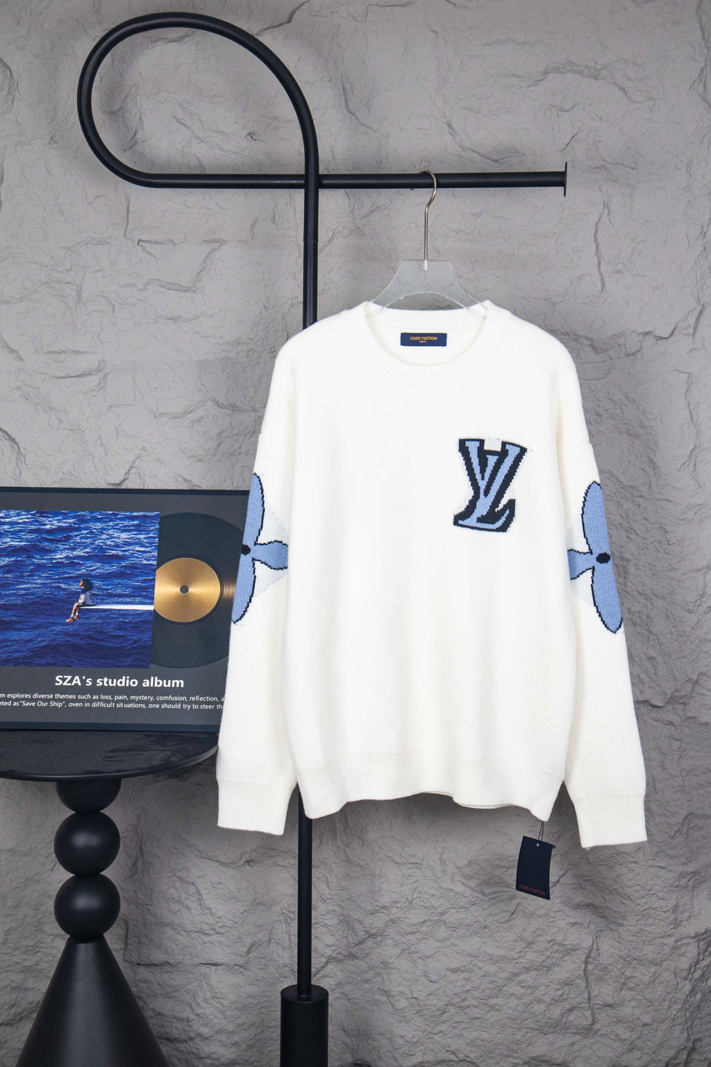 Retro atmosphere round neck autumn and winter loose and lazy feeling thick unisex sweater P195-White