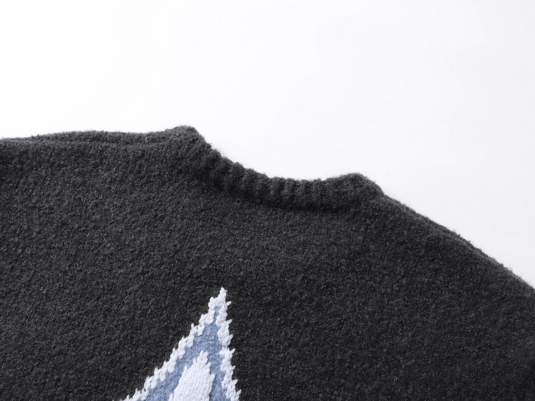 Retro atmosphere round neck autumn and winter loose and lazy feeling thick unisex sweater P195-Black