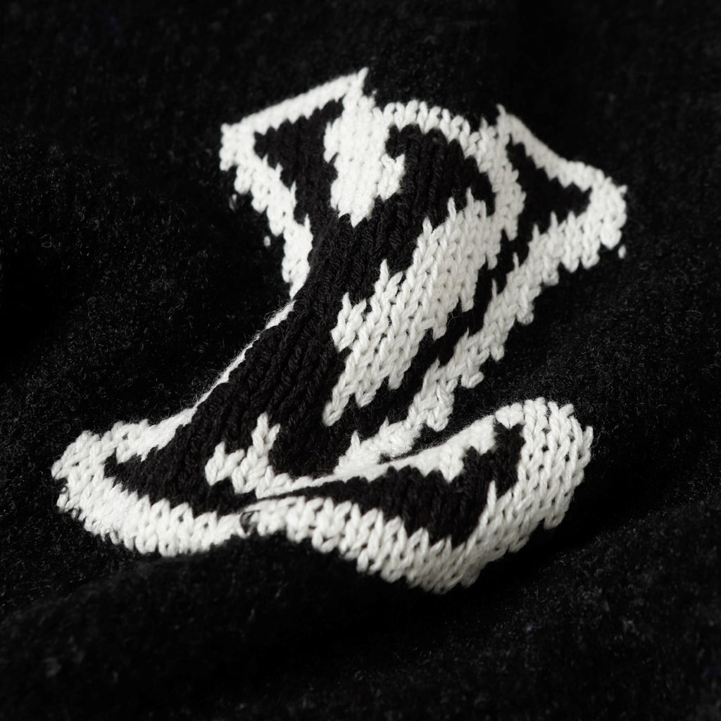 Retro atmosphere round neck autumn and winter loose and lazy feeling thick unisex sweater M813-Black